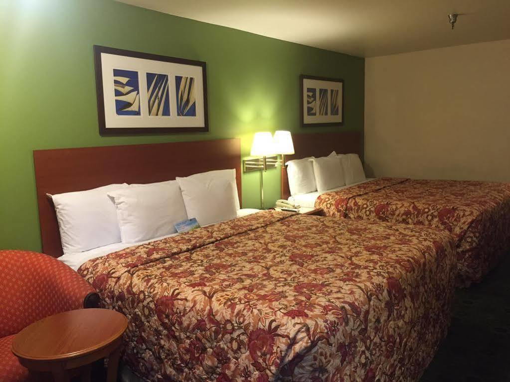 Days Inn By Wyndham Westley Экстерьер фото